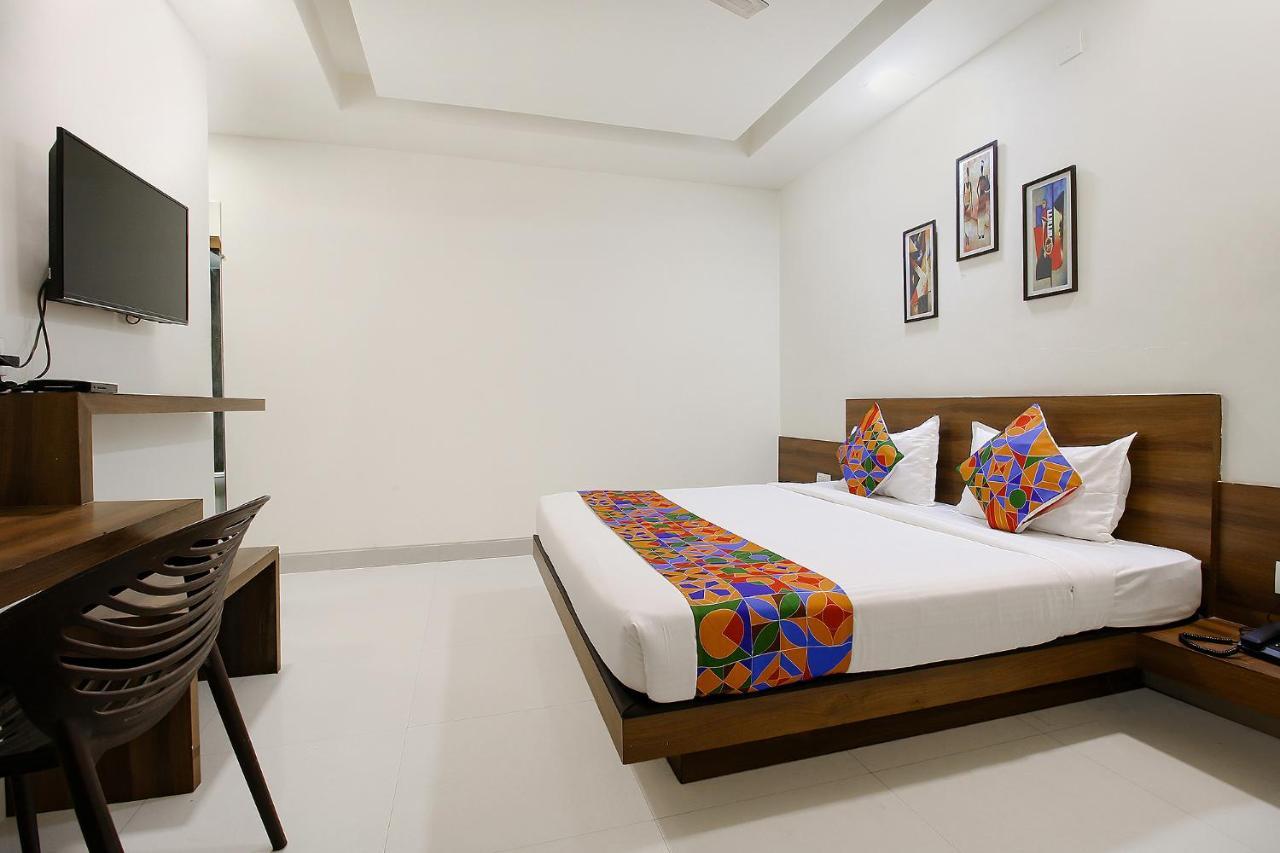 Fabexpress Comfort Stay I Samarda Kaliasot Ngoại thất bức ảnh